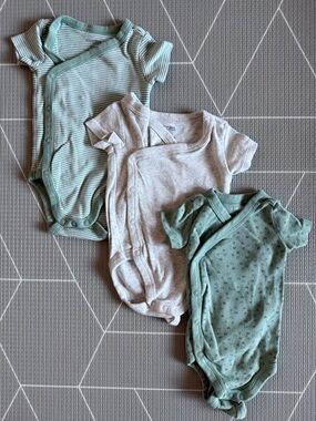 Simple Joys|Baby boy or gender neutral Cotton Kimono Onesie Bodysuit SET,neutral